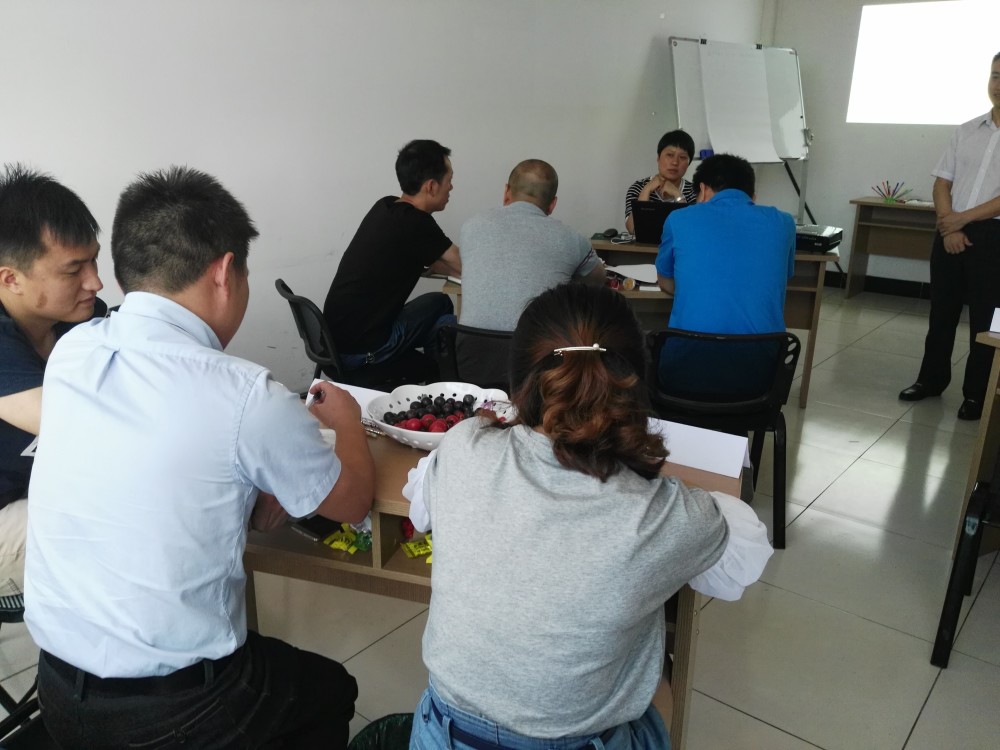 匯源塑膠-培訓(xùn)圖01